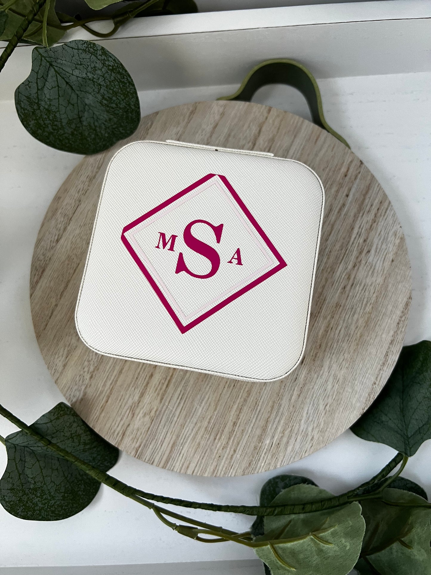 Monogram travel jewelry box - ChambrayandSandCustomGifts