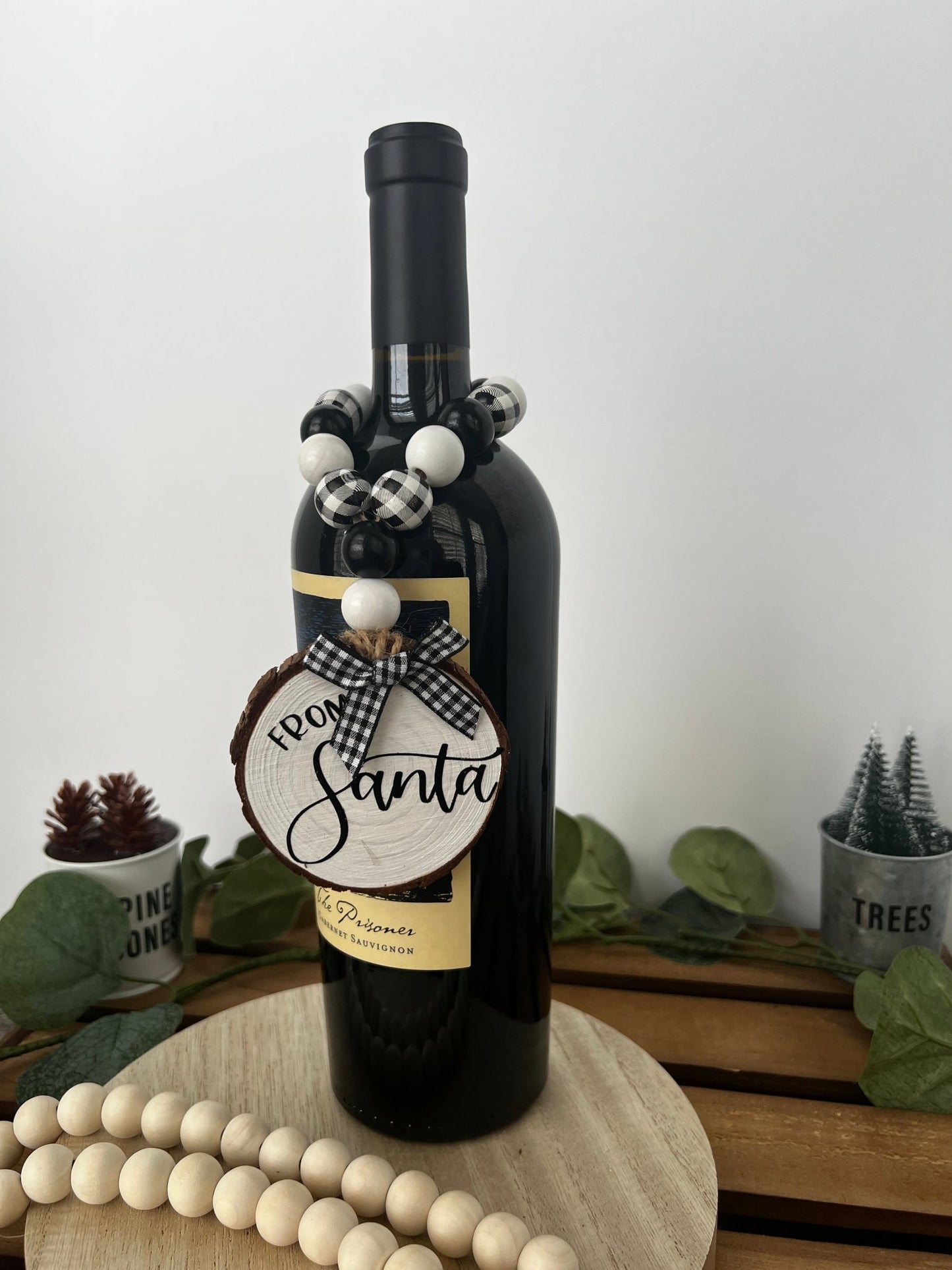 Wine Bottle Hang Tag with Wood Bead - Santa Detail - ChambrayandSandCustomGifts