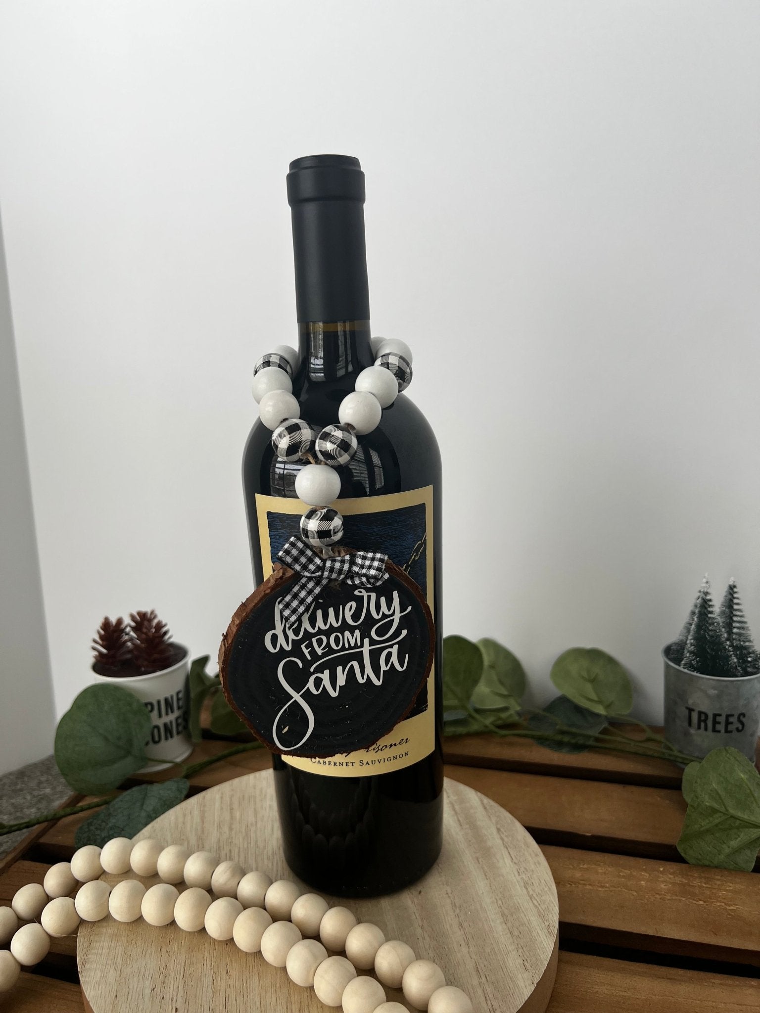 Wine Bottle Hang Tag with Wood Bead - Santa Detail - ChambrayandSandCustomGifts